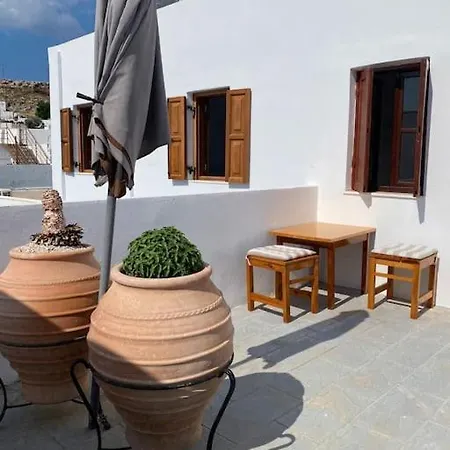 Savah's Arthaus Studio In Lindos *